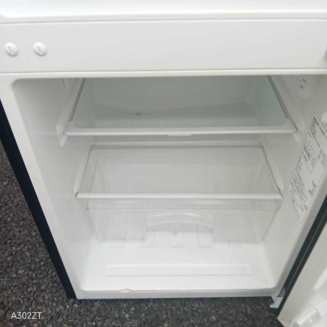 A438★2020年製★ヤマゼン　冷蔵庫　黒　ブラック　一人暮らし