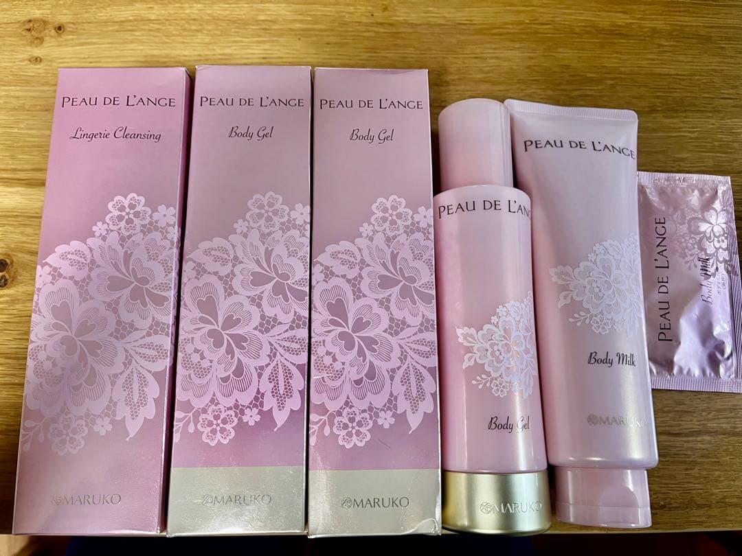MARUKO ポー・ド・ランジェボディジェル・ミルク、ランジェリークレンジング