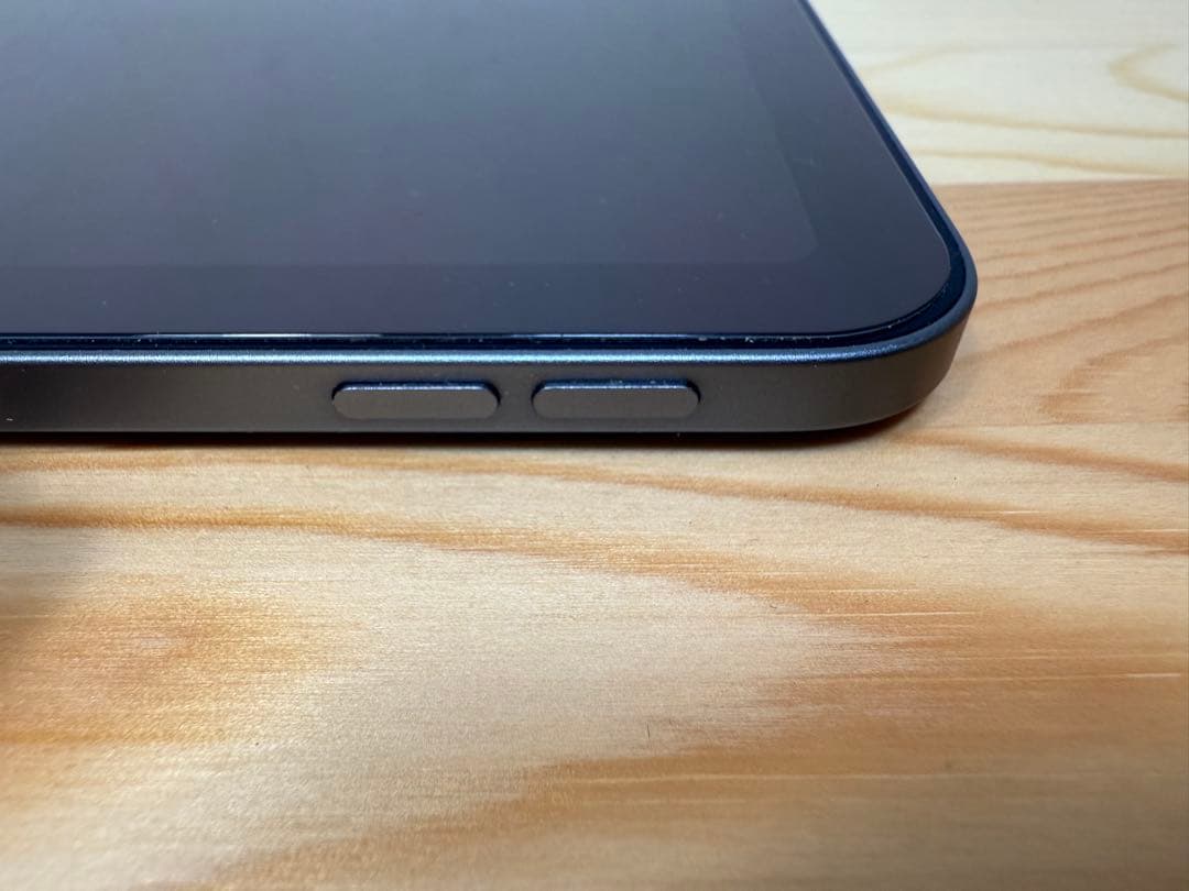 Apple iPad Air 第5世代 64GB & 純正ケース