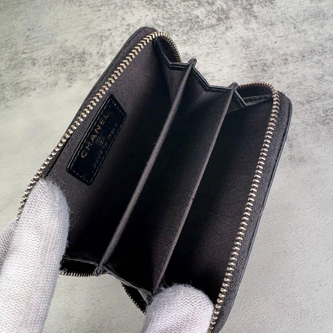 CHANEL ラムスキン　カメリアモチーフ　ケース　カードケース