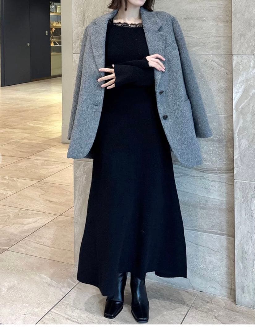 《新品》COCO DEALレースディティールオフショルニットワンピース　黒