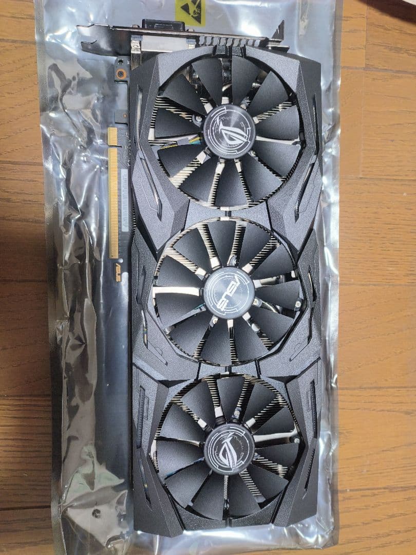 グラフィックボード・グラボ・ビデオカード ASUS ROG Strix GTX-1080 OC