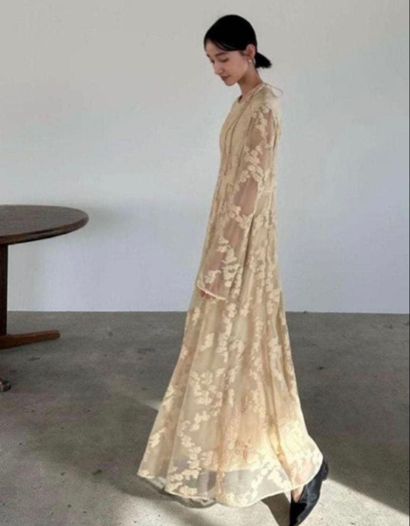 CLANE クラネワンピースBULGED FLOWER JACQUARD