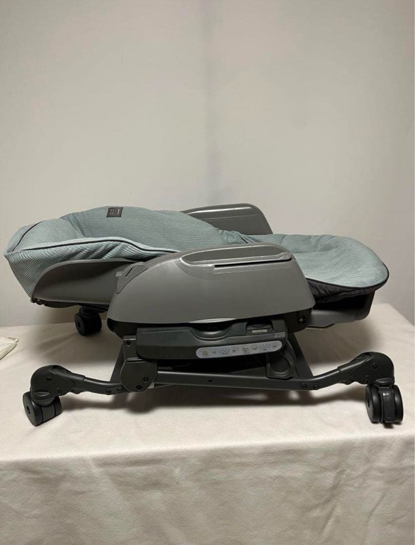 【極美品】コンビ ネムリラ AUTO SWING BEDi Long ハイロー