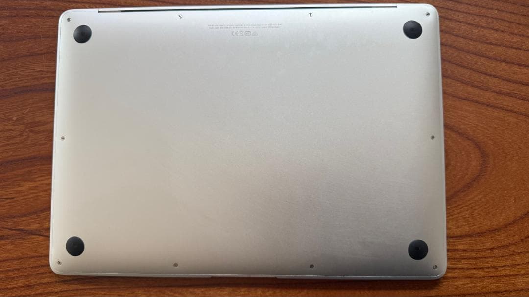 MacBook Air (M1, 2020) 8GB シルバー