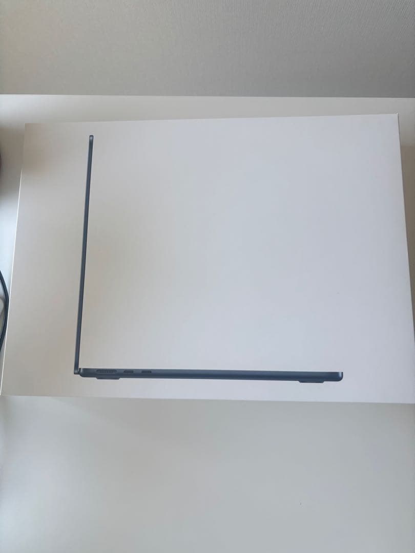 MacBook Air 2022 M2 8GB 256GB 13インチ