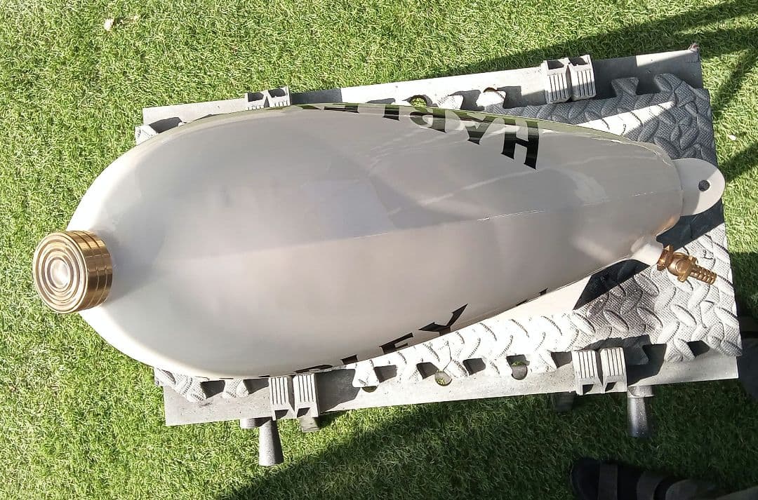 HARLEY DAVIDSON タンク ホワイト ナロー　チョッパー　カスタム