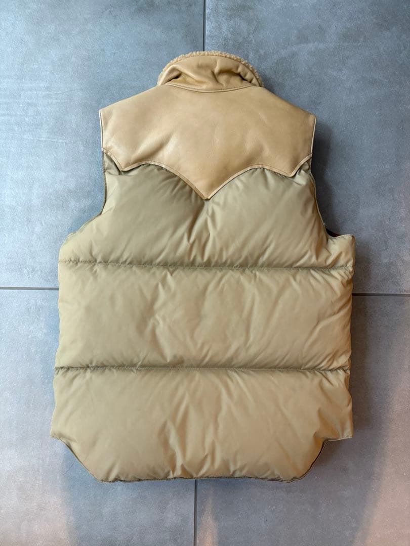 極美品ロッキーマウンテン フェザーヘッド　クリスティー ダウンベスト　38