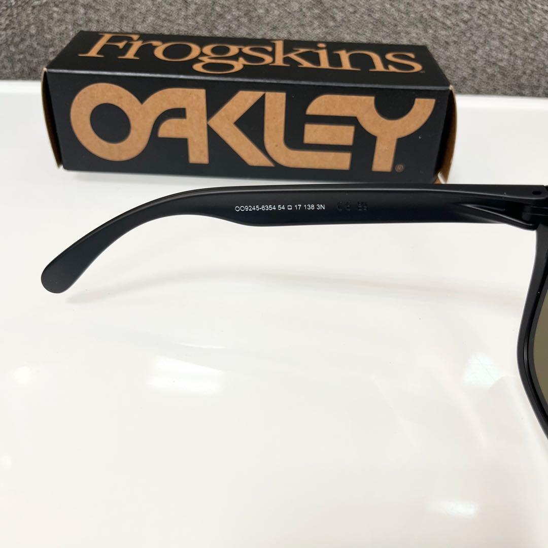 正規OAKLEYオークリーfrogskinsフロッグスキン9245 63アジアン