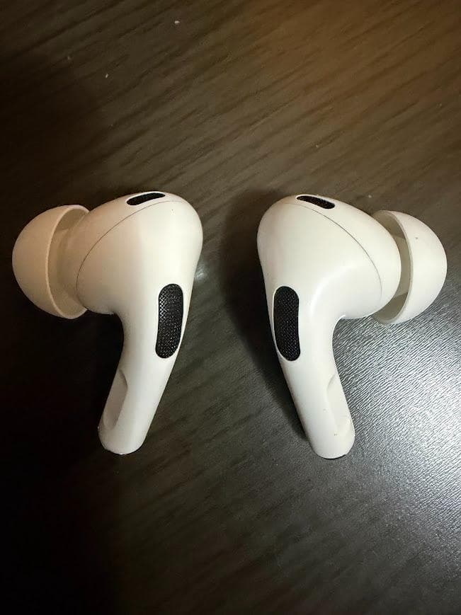 Apple アップル AirPods Pro 第2世代　おまけ付き