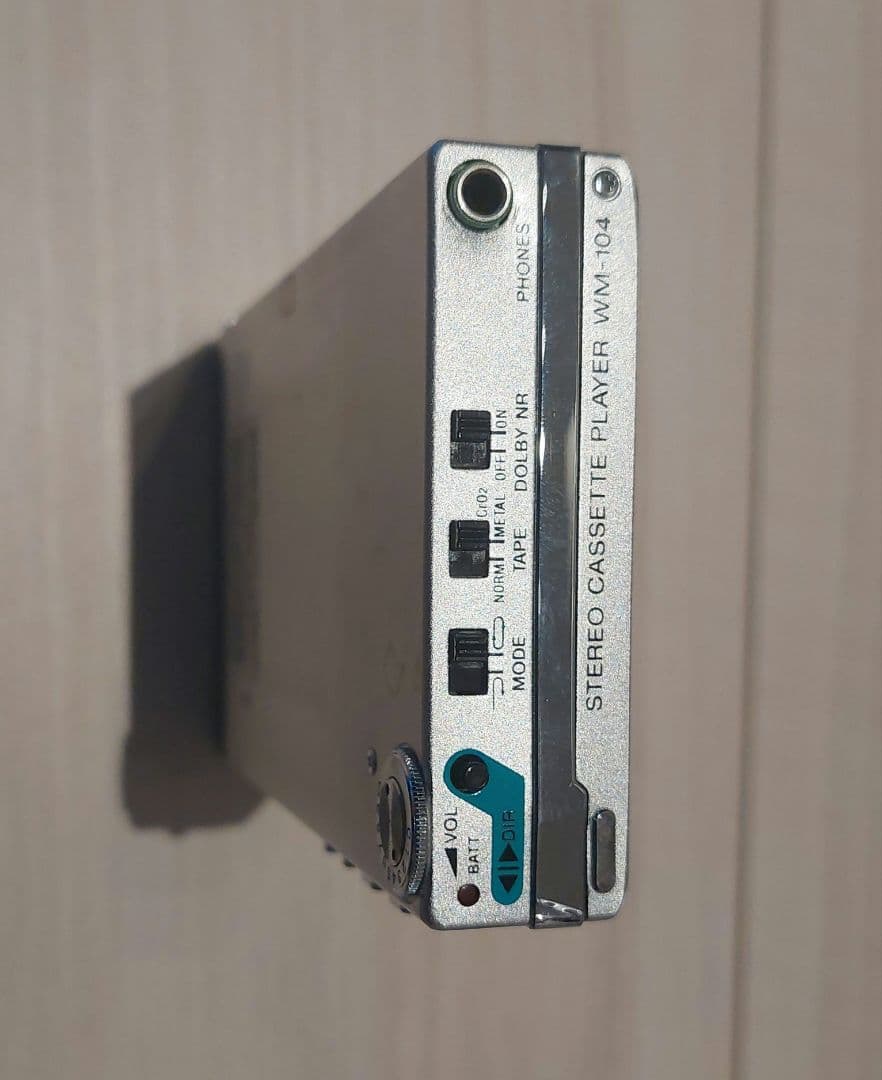 SONY カセットウォークマン WM-104 ジャンク品