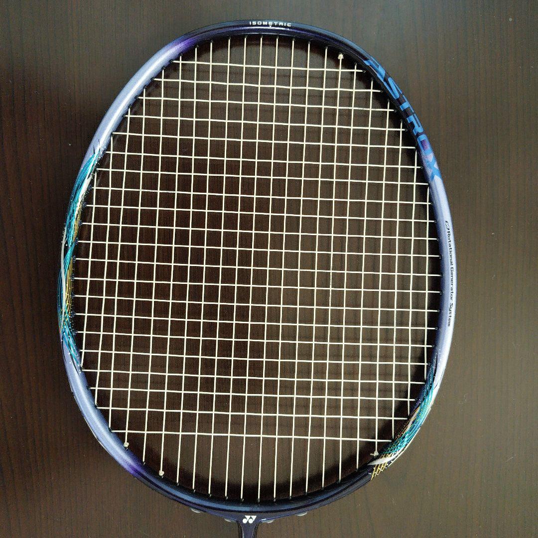 【使用３回 美品】YONEX バドミントンラケット ASTROX 55 A