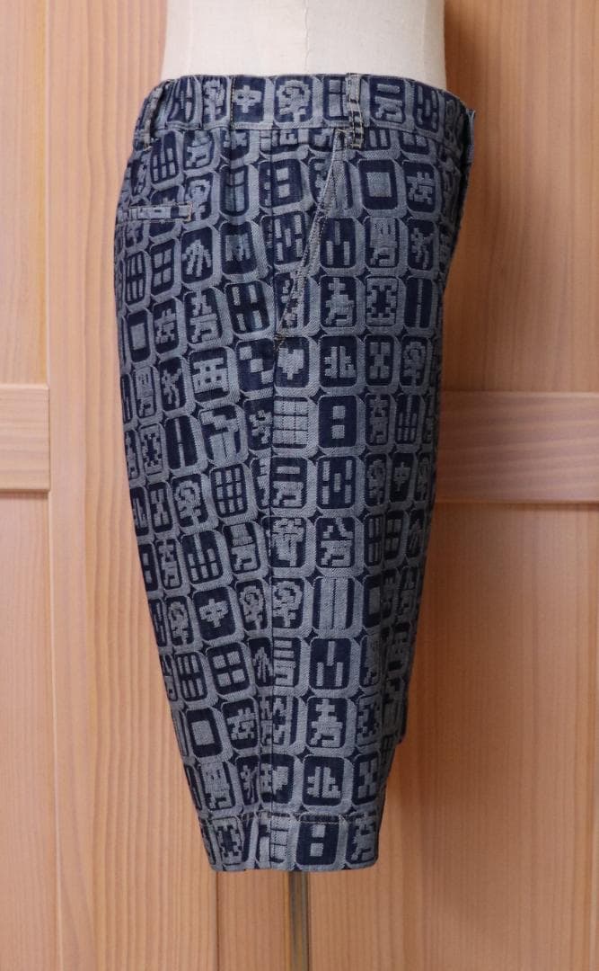 VIVIENNE TAM　デニムハーフパンツ