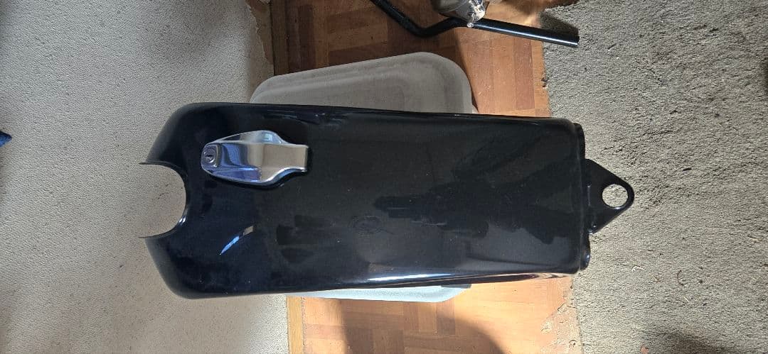 SR400 SR500 ザグリ タンク サイドカバー セット