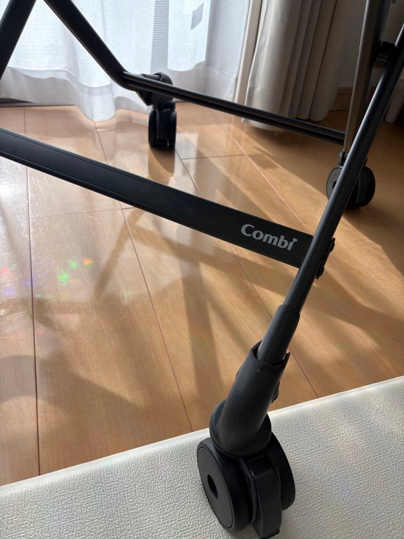 コンビ ネムリラ オートスウィング BEDi Long 電動