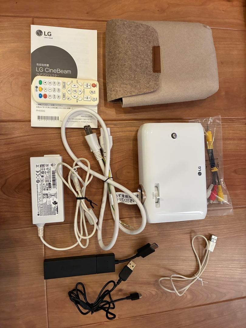 LG プロジェクター 本体(+fireTVstick)