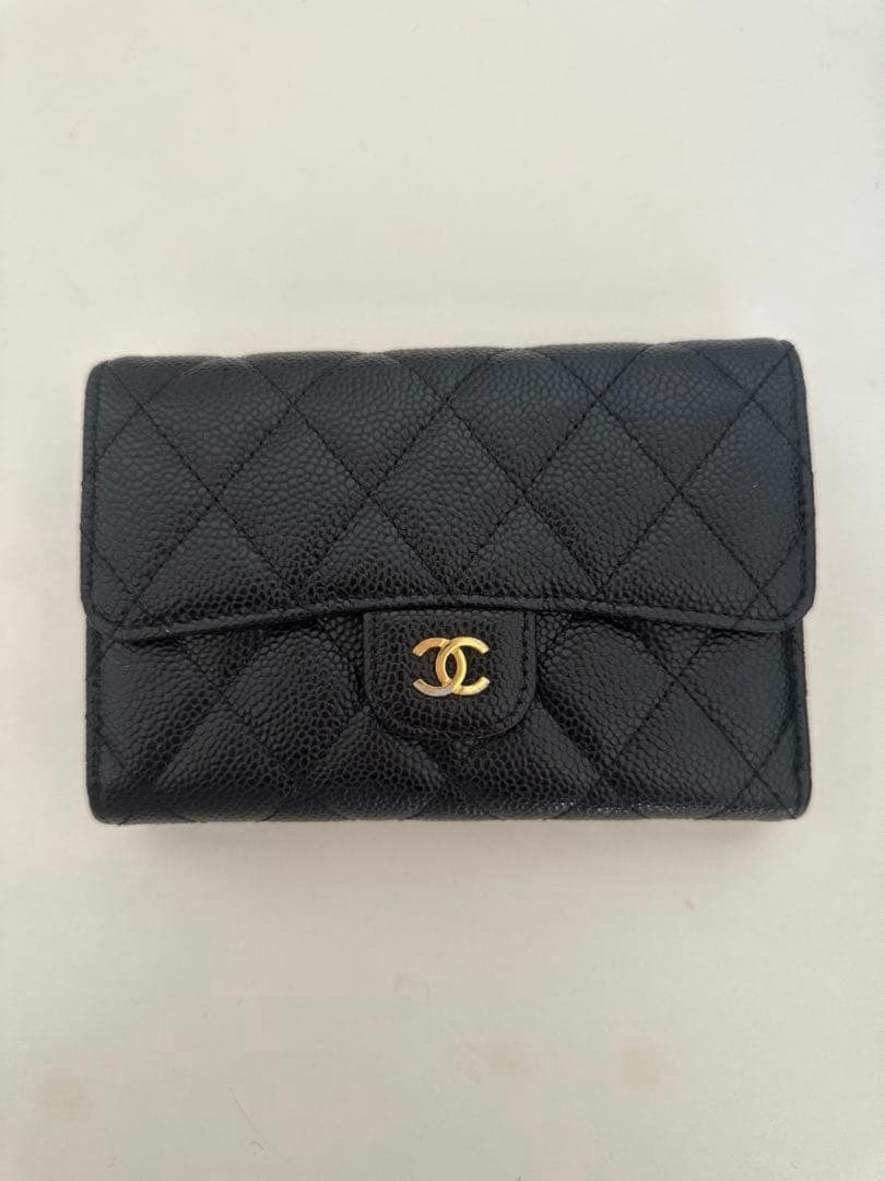 マトラッセ キャビアスキン キルティング 財布