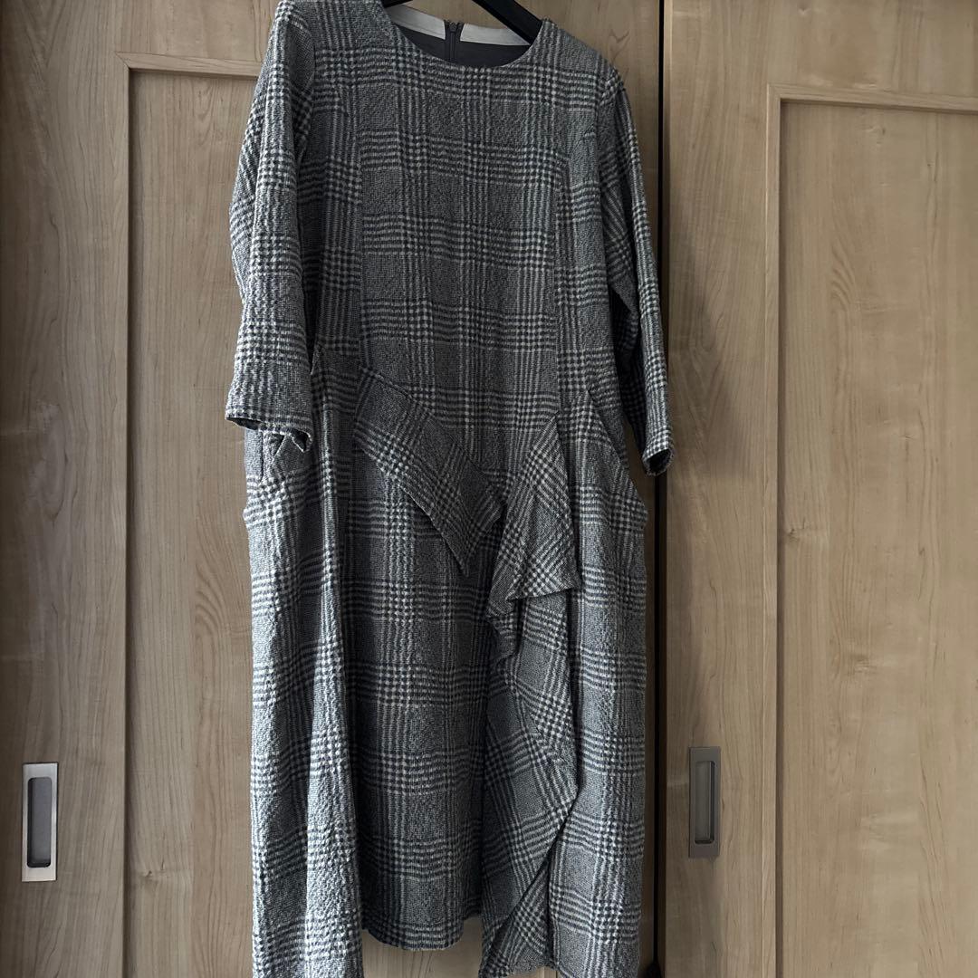 日本製　アコーレ　Le Fluy ワンピース