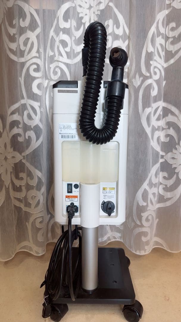 スタンド式ホワイト浄水器