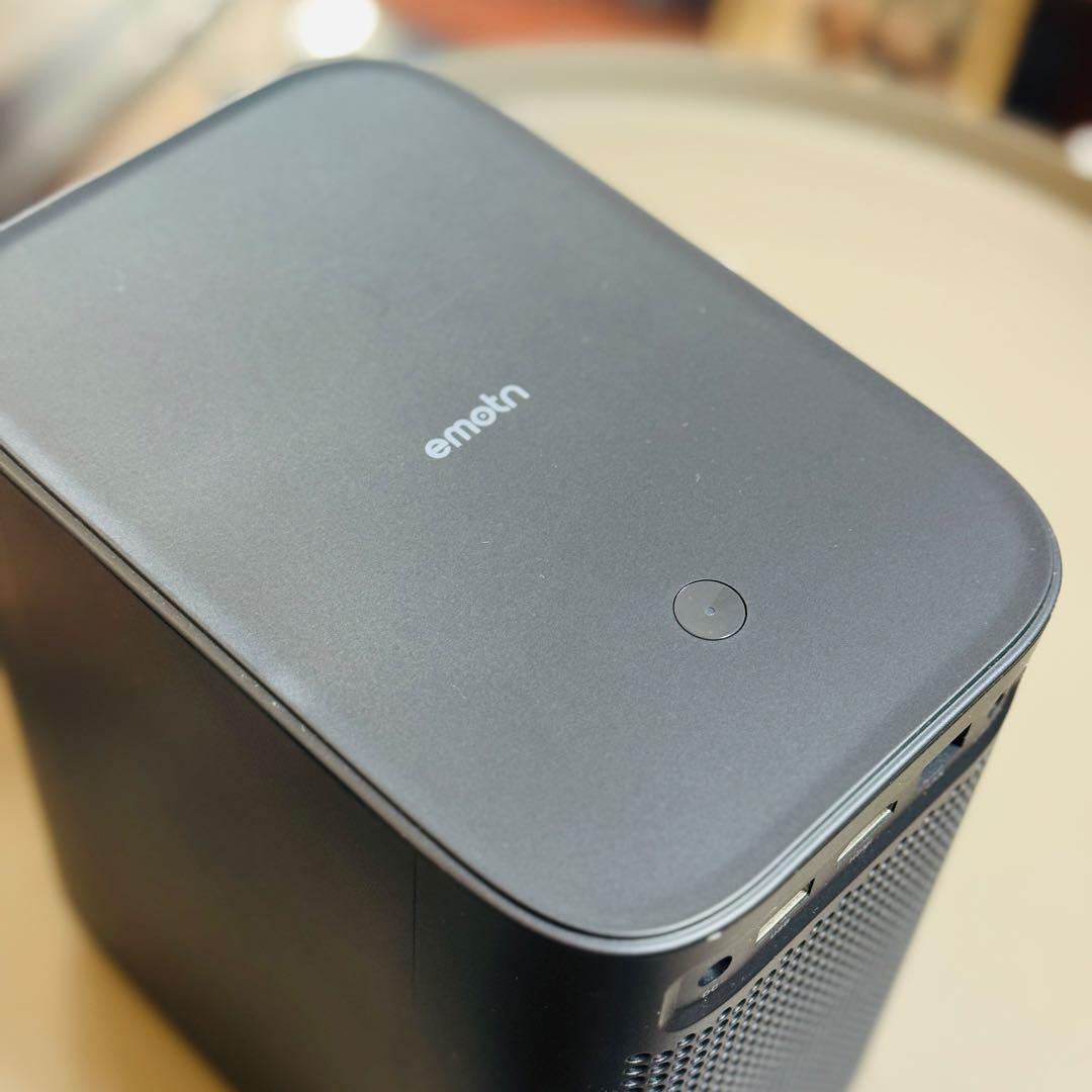 【極美品】Netflix公式認証プロジェクター Emotn N1