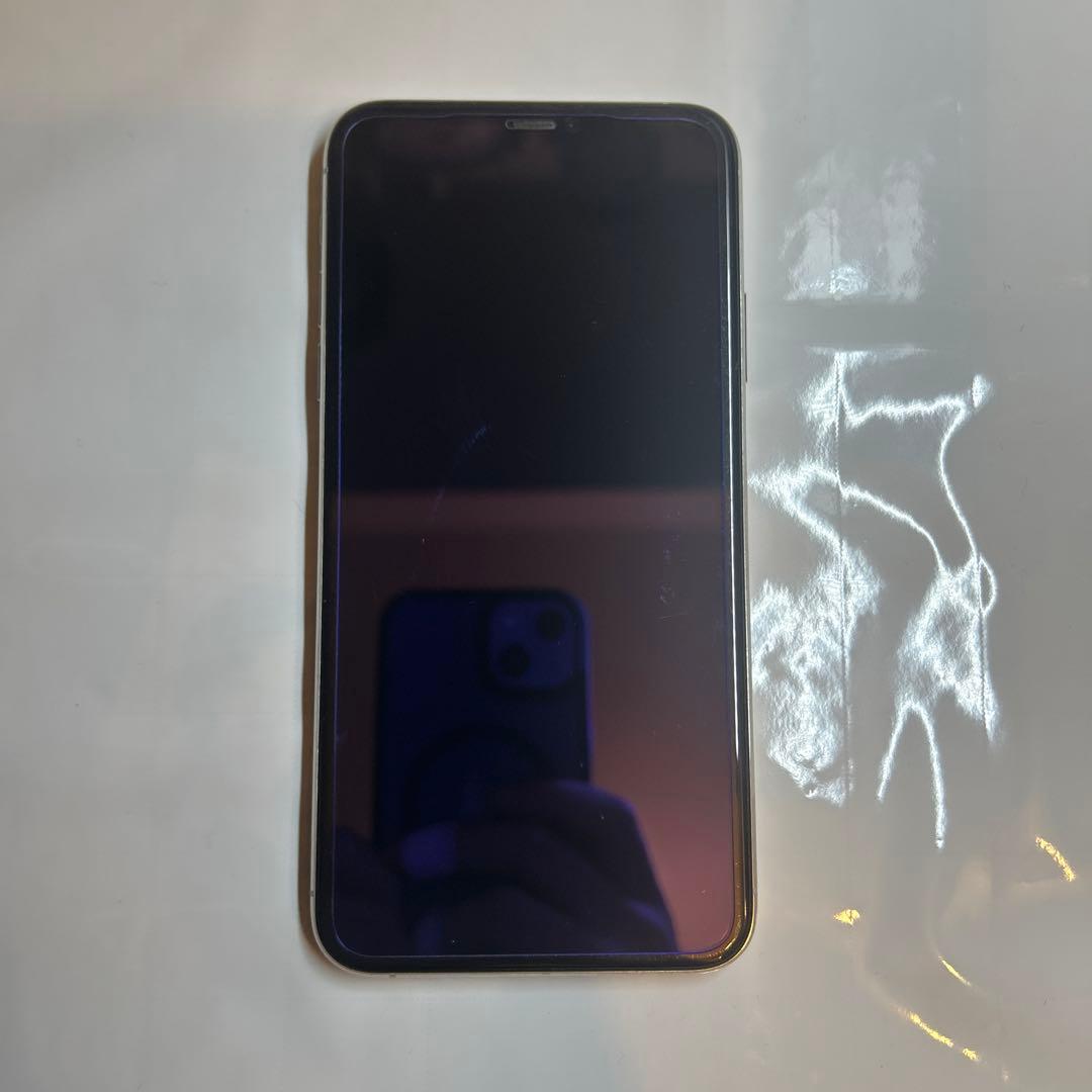 Apple iPhone 11 Pro max 香港版　256gb シルバー