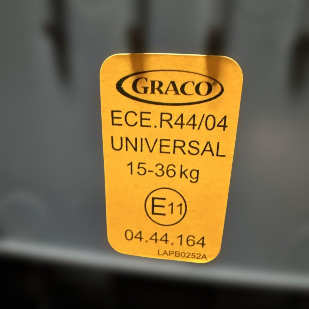 【美品】希少ハローキティジュニアシート GRACO サンリオ