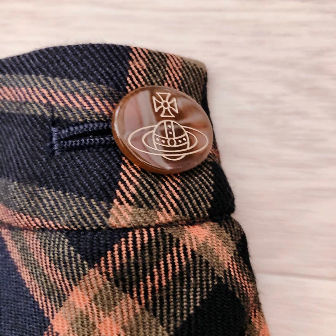 美品 ヴィヴィアンウエストウッドレッドレーベル チェック柄変形ミニスカート ３