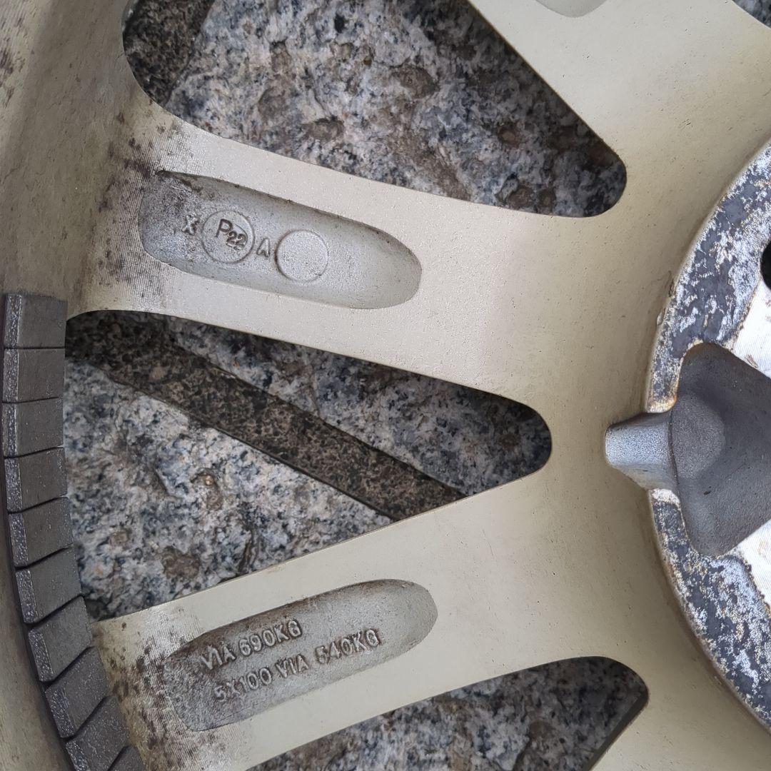 225/60R17 スタッドレス ハリアー　winter max 4本