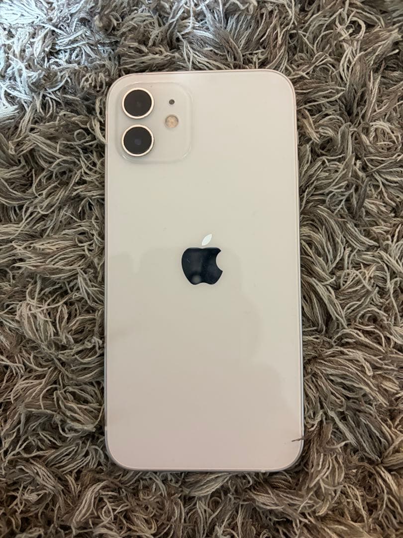 iPhone 12 本体 128GB ホワイト