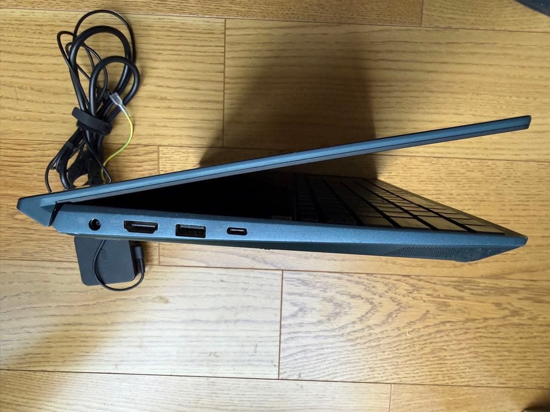 Windowsノート本体 ASUS ZenBook Duo UX481FLY