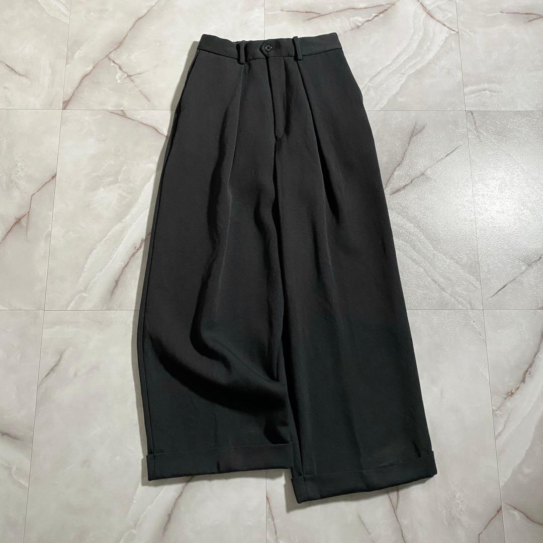 A18328 美品 マーカウェア 22AW プリーテッドワイドトラウザーズパンツ