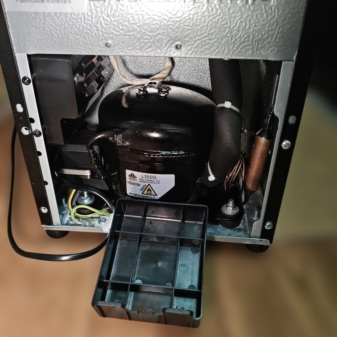 Besson ワインセラー コンプレッサー式 12本収納 使用期間1年