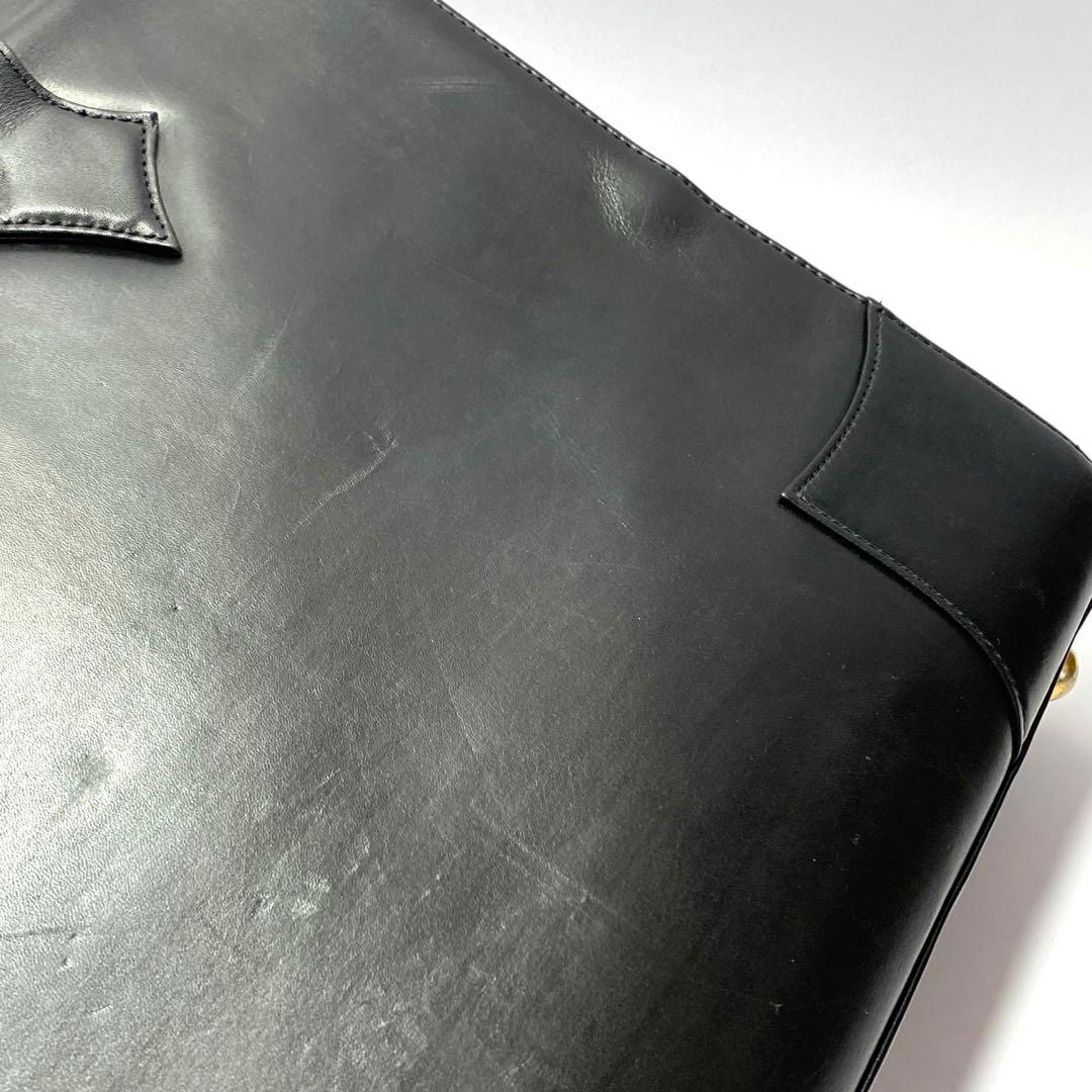 ヴィヴィアンウエストウッド　ビジネスバッグ　ブラック　手持ち