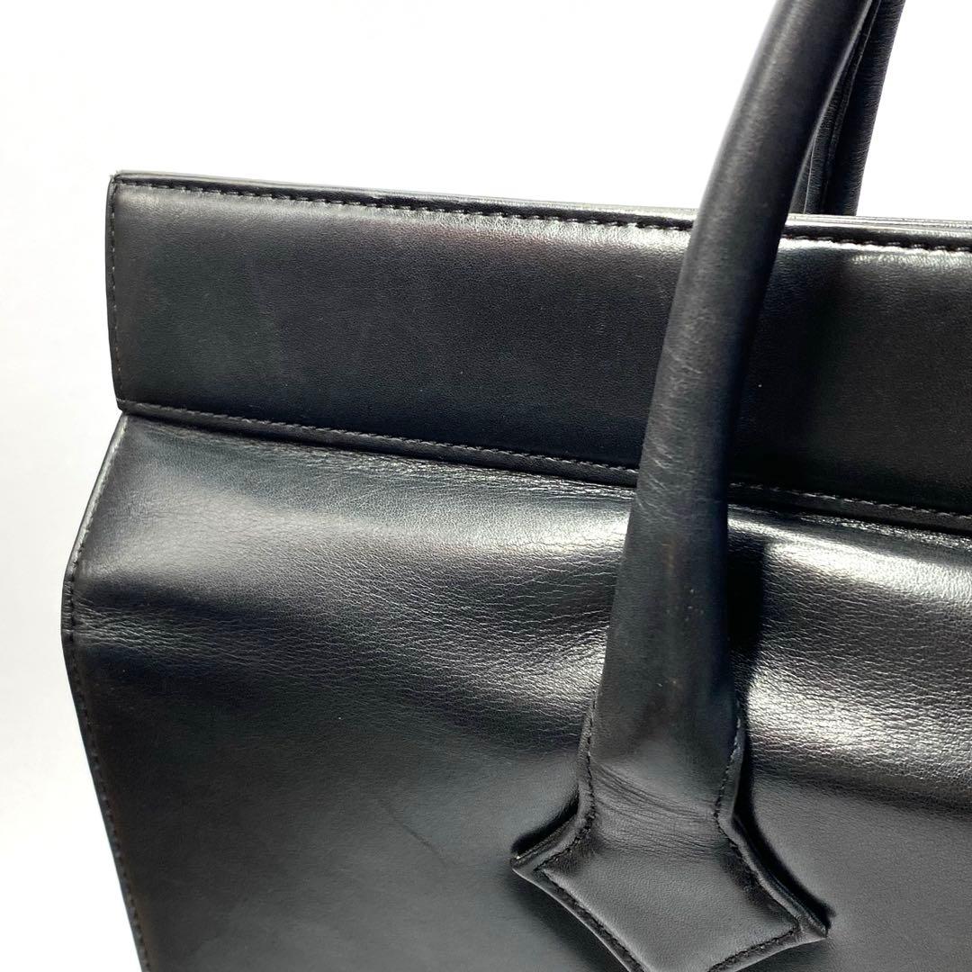 ヴィヴィアンウエストウッド　ビジネスバッグ　ブラック　手持ち