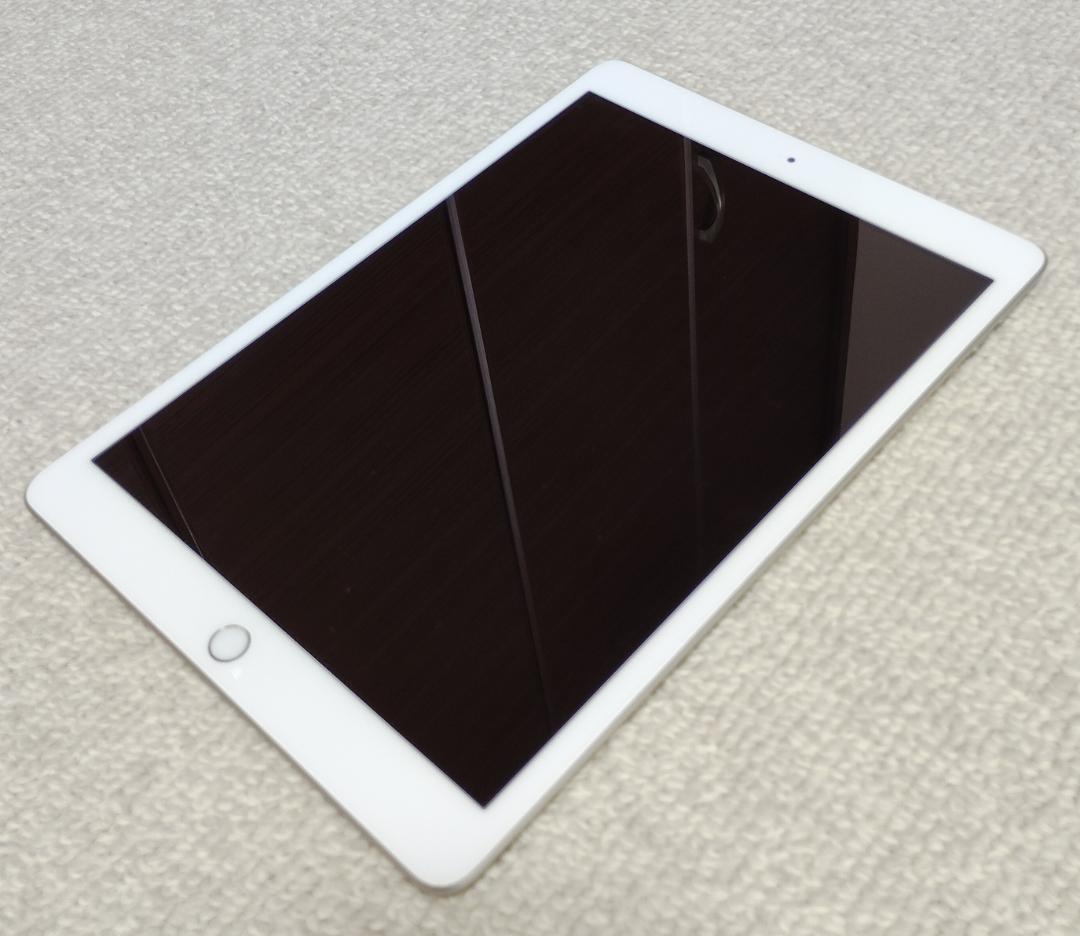 iPad 無印 第8世代 32GB