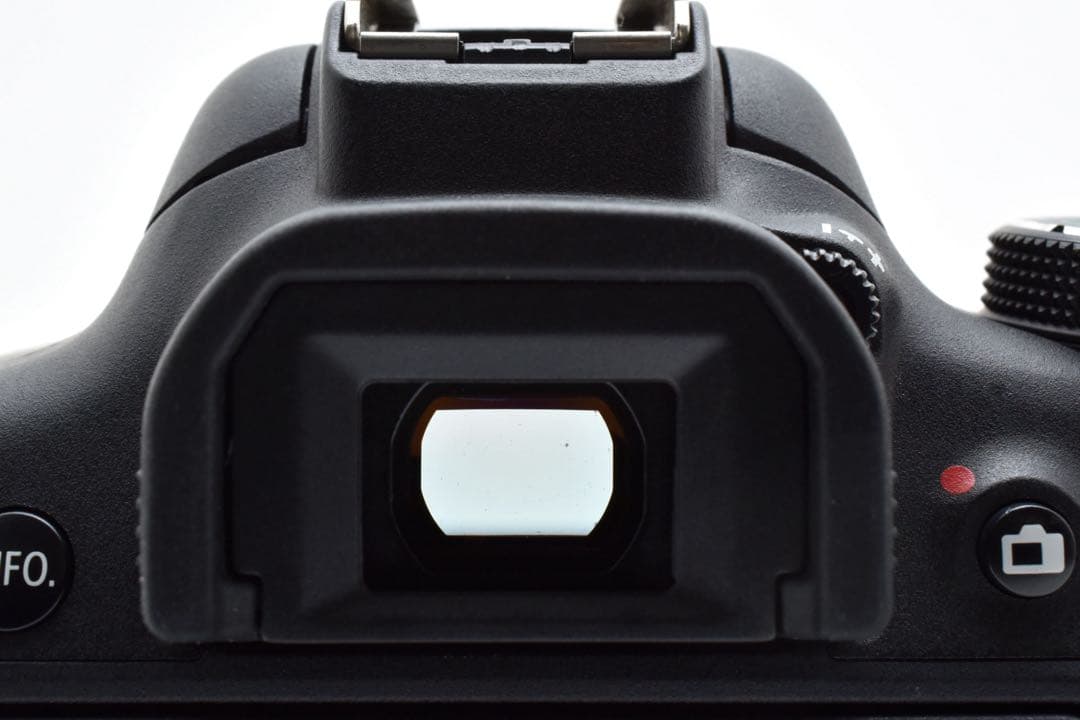 CANON EOS Kiss X8i望遠レンズセット/EF75-300mm