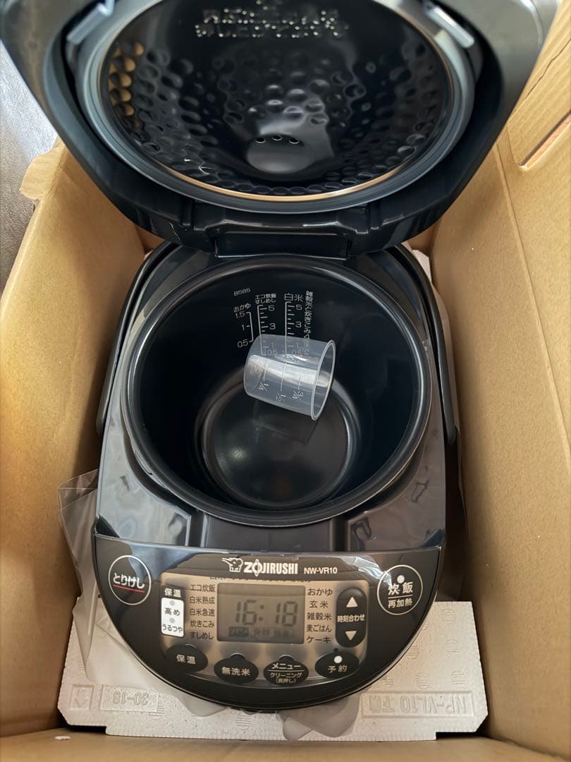 Zojirushi NW-VR10 ブラック 炊飯器