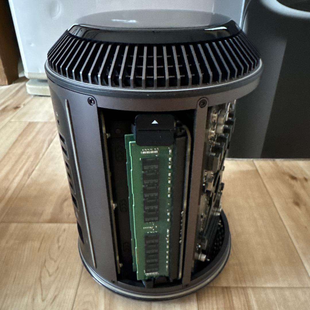 Mac Pro 2013 10コア メモリ32GB 元箱有り