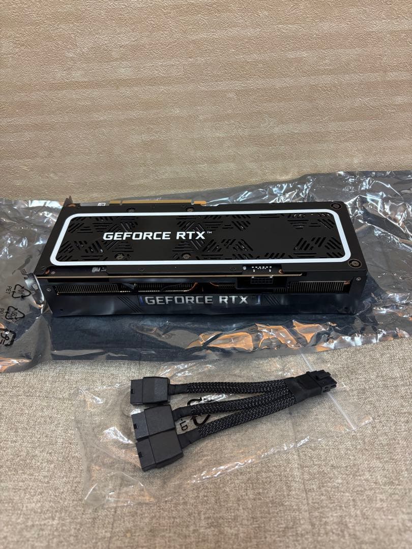 ZOTAC GeForce RTX 4080 super 使用極少美品