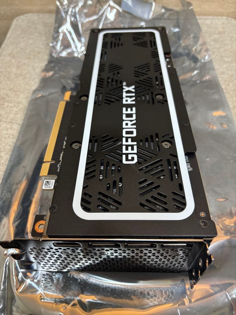 ZOTAC GeForce RTX 4080 super 使用極少美品