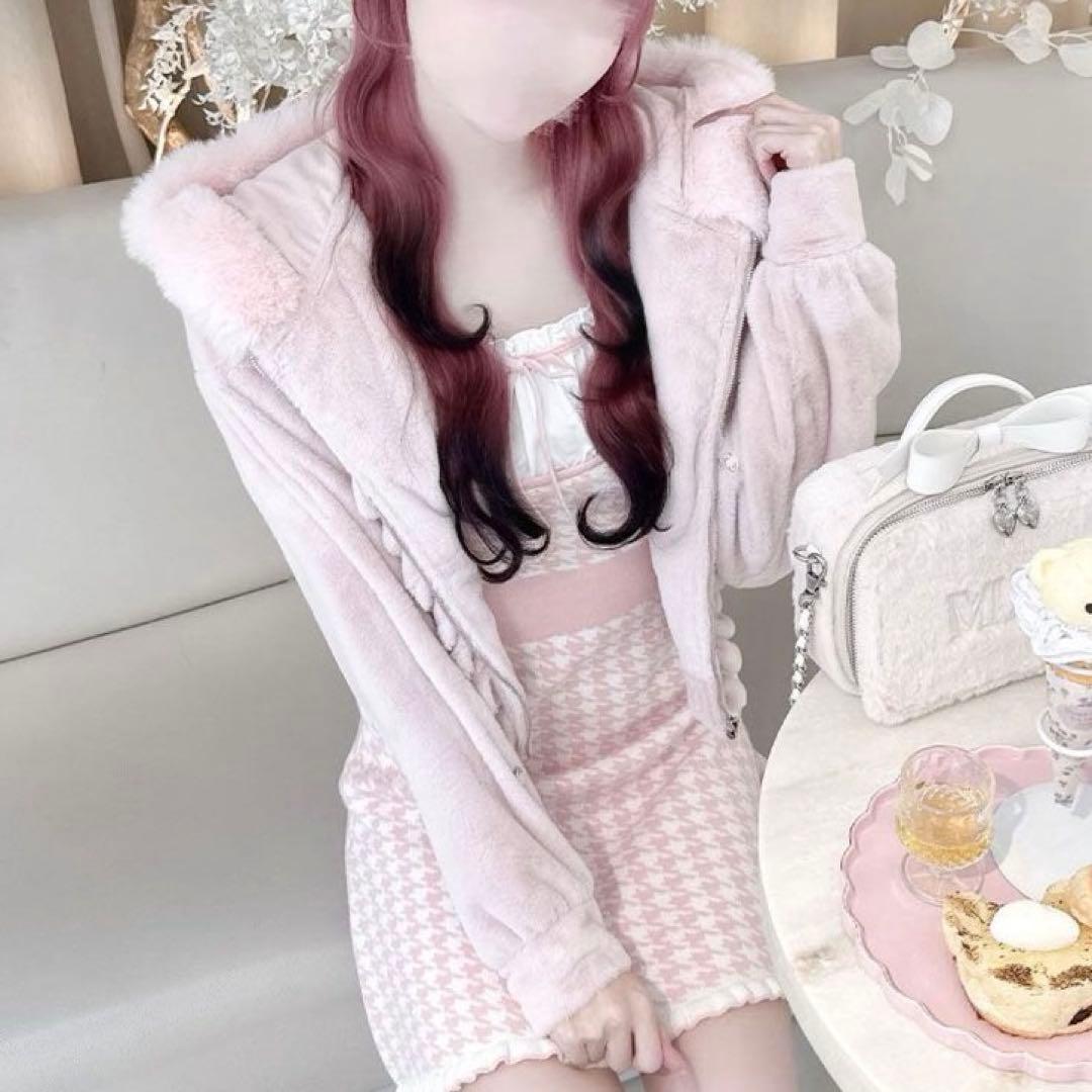 新品 ハニーミュウ ビジュー付き猫耳もこもこパーカー ピンク