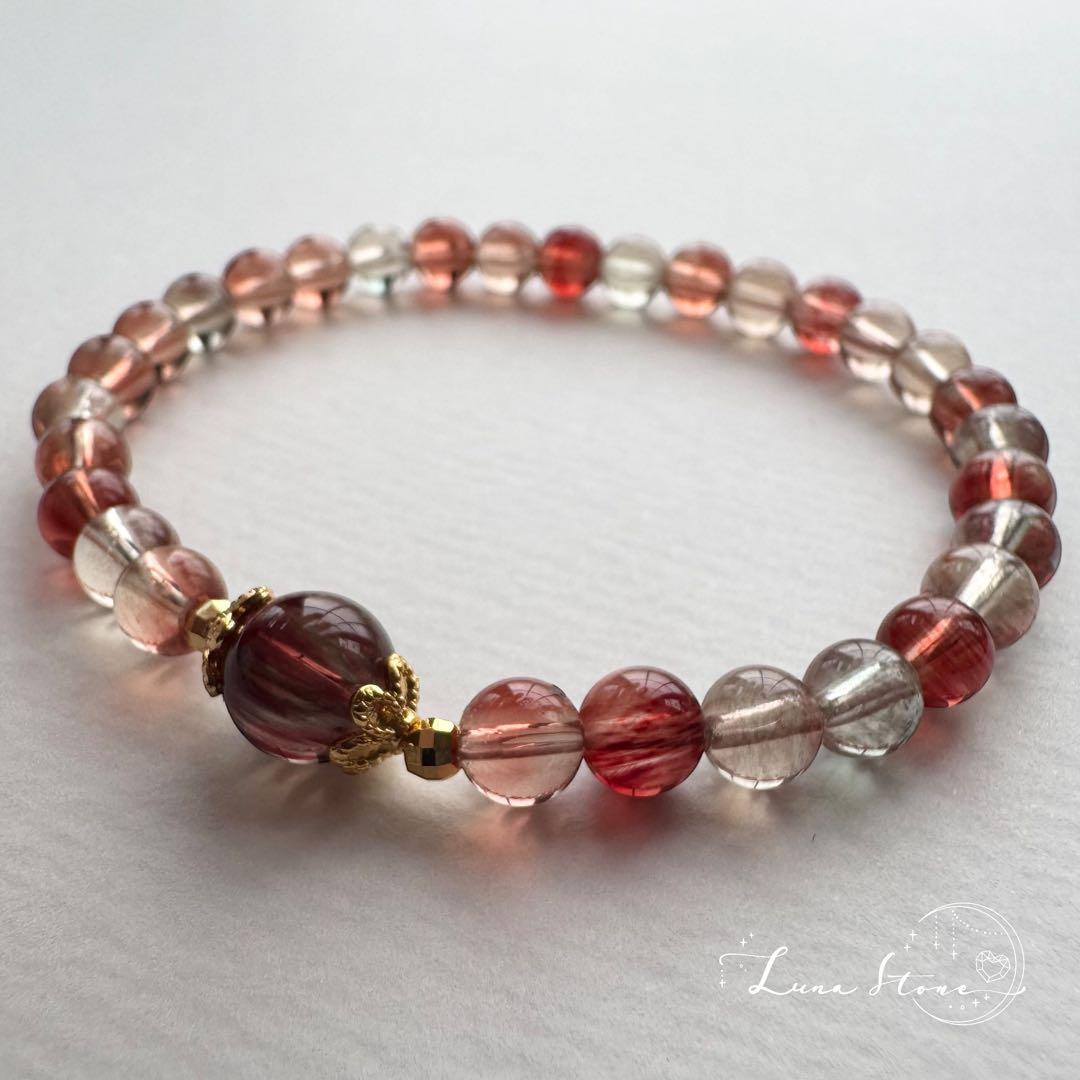 ⭐︎再販【ハイクオリティ アンデシン】光で変わる幻想的な彩り 天然石 ブレスレット