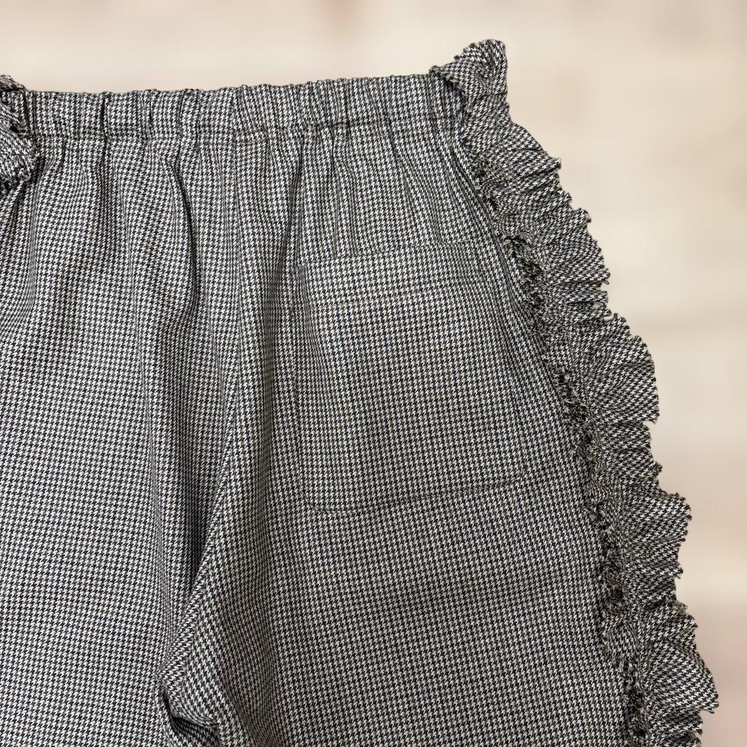 フリルサイドパンツ