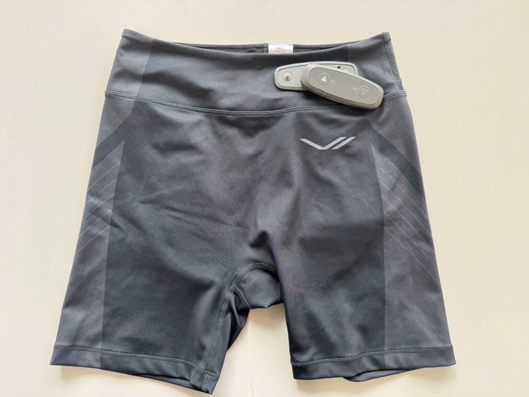 シックスパッド　ヒップフィット　Ｍサイズ