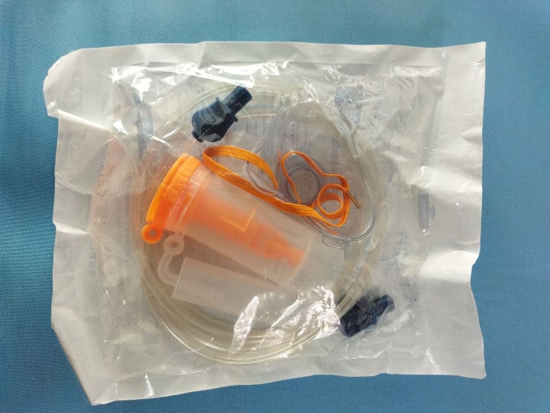 家庭用 小型酸素発生器 YY-11 未使用 通電OK 酸素濃縮器 難あり