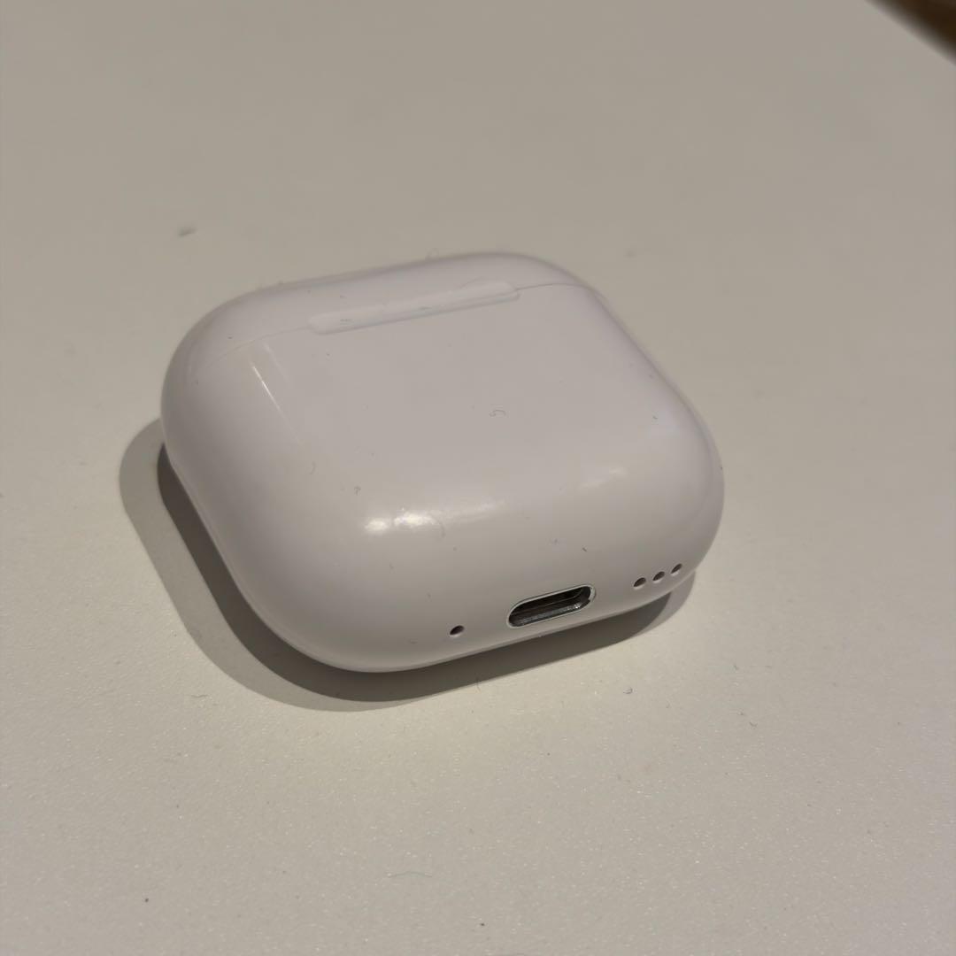 AirPods4 ノイズキャンセルver