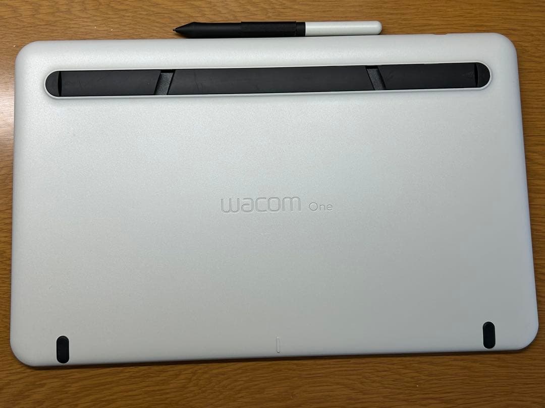 即購入可｜Wacom(ワコム) 13.3インチ 液タブOne 液晶ペンタブレット