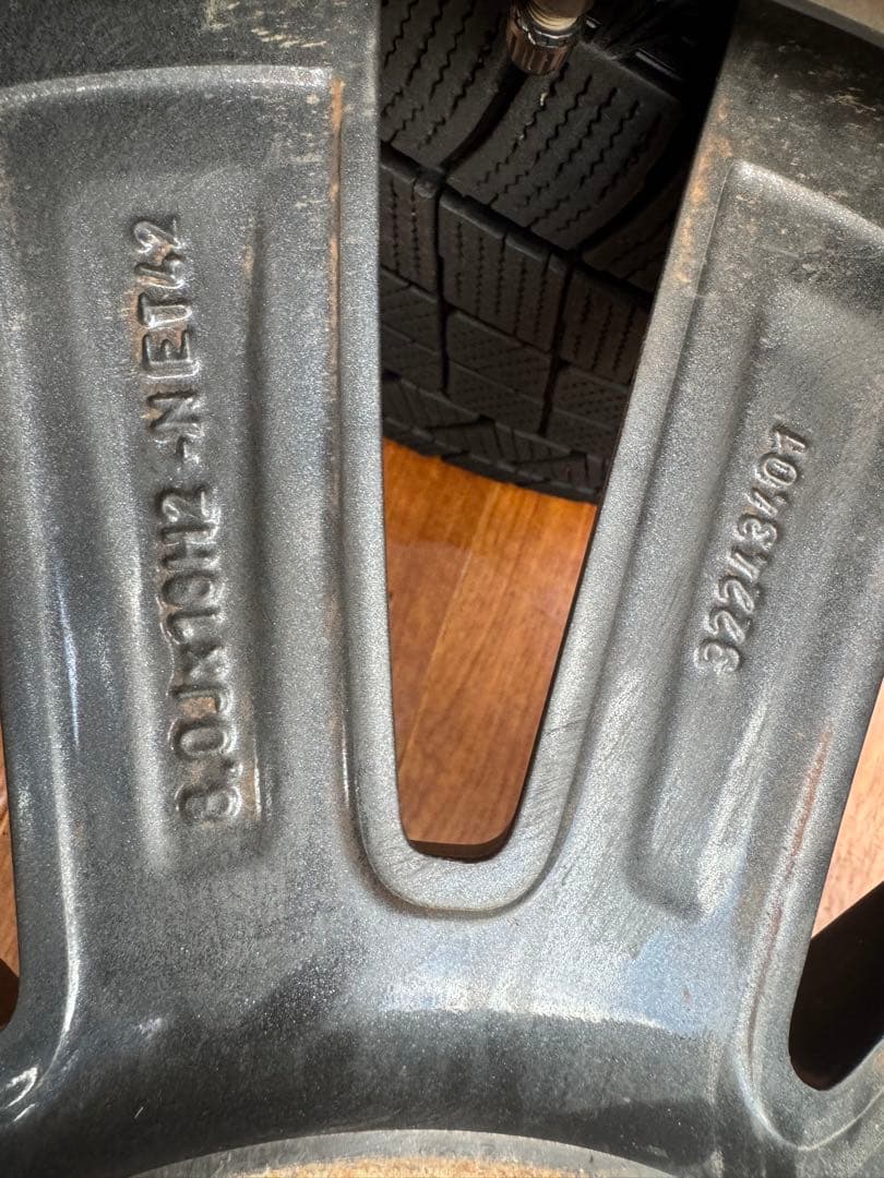 ボルボ V60 純正オプション 18インチ アルミホイール235/45R18