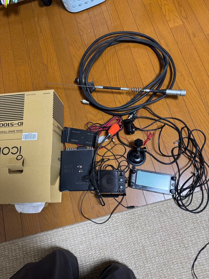 アマチュア無線機ICOMID-5100