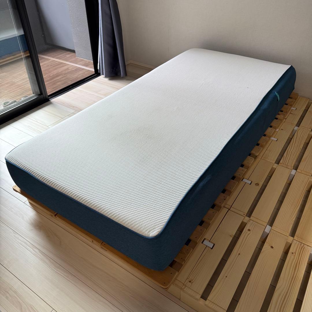 シングルエアーマットレス ホワイト/ブルー